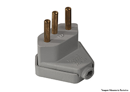 PLUG MACHO TRIANGULAR 2P+T 10A 250V CINZA