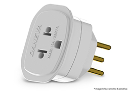 ADAPTADOR UNIVERSAL 2P+T 10A BRANCO BLISTER